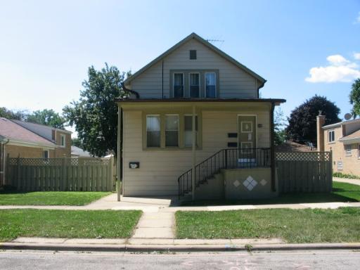 3002 Adams St., Bellwood, IL 60104
