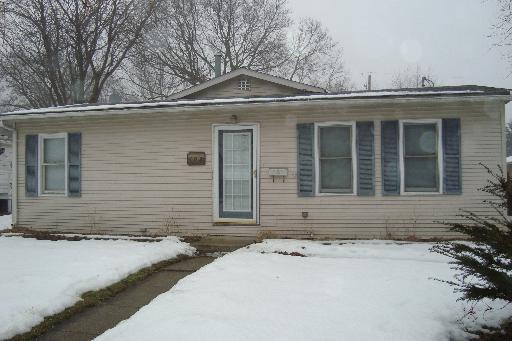 107 S Ninth St., Rochelle, IL 61068