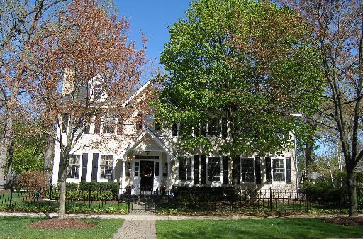 531 Linden Ave., Wilmette, IL 60091