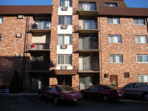 7110 W 93 Pl. #PH-A, Oak Lawn, IL 60453