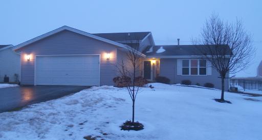 10192 Fawn Prairie Dr., Roscoe, IL 61073