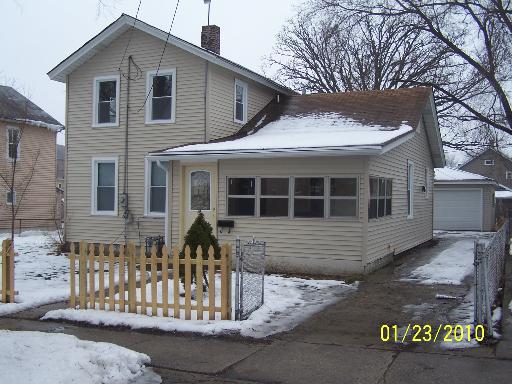368 Jefferson St., Aurora, IL 60505