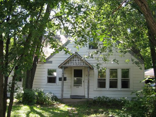 1845 Pratt Ave., Des Plaines, IL 60018