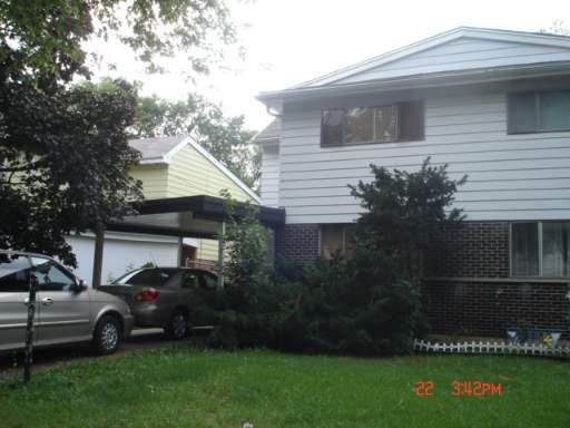 9424 Meadow Ln., Des Plaines, IL 60016