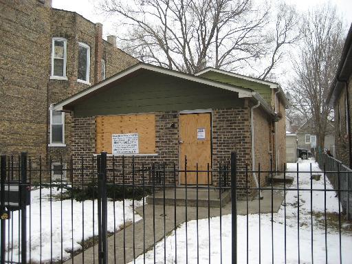 11807 S Emerald Ave., Chicago, IL 60628