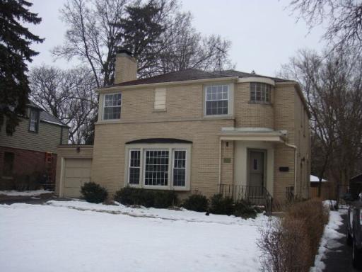 2229 Macdonald Ln., Flossmoor, IL 60422