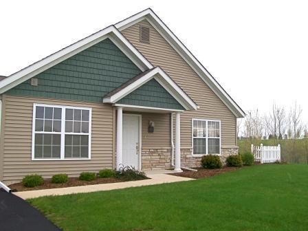 8320 Northern Dr., Rockford, IL 61107