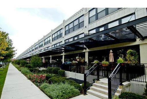 1033 W 14th Pl. #114, Chicago, IL 60608