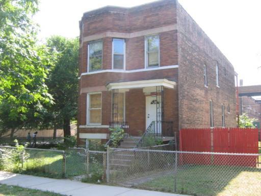 10854 S Edbrooke St., Chicago, IL 60628