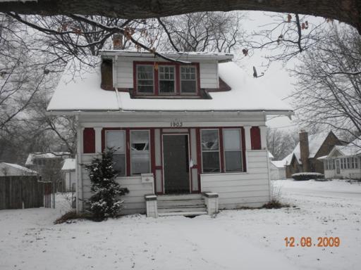 1903 Carney Ave., Rockford, IL 61103