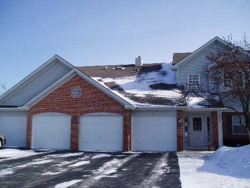 321 Pembroke Ct. #1, Schaumburg, IL 60193