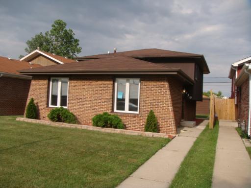 439 S Hoxie Ave., Calumet City, IL 60409