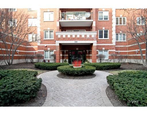 5000 Oakton St. #602, Skokie, IL 60077