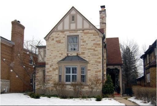 6121 N Forest Glen Ave., Chicago, IL 60646