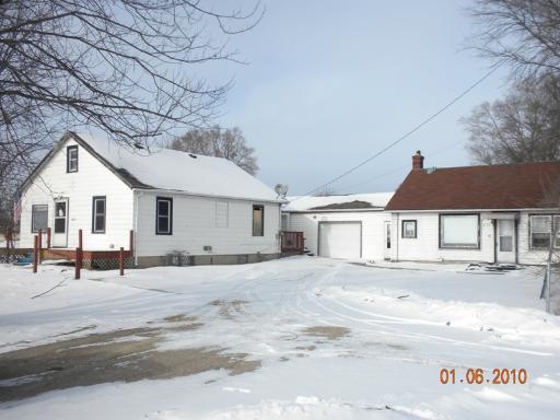 3356 E Route 20, Freeport, IL 61032