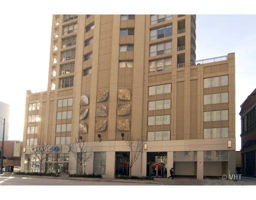 600 N Dearborn St. #1304, Chicago, IL 60654
