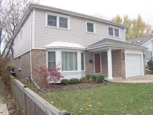 2135 Maple Ave., Northbrook, IL 60062