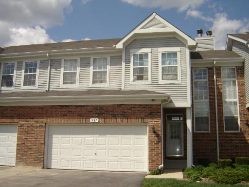 131 Chestnut Hills Cir., Burr Ridge, IL 60527