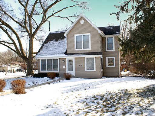 303 W Glade St., Palatine, IL 60067