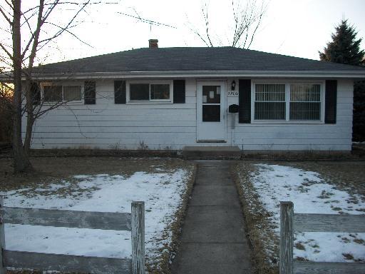 2200 Gabriel Ave., Zion, IL 60099