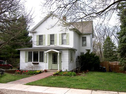 603 Mill St., Utica, IL 61373