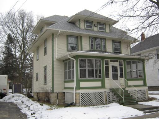 136 John St., Dekalb, IL 60115