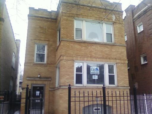 6417 N Oakley Ave., Chicago, IL 60645