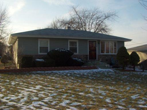 1798 Mulberry Dr., Montgomery, IL 60538