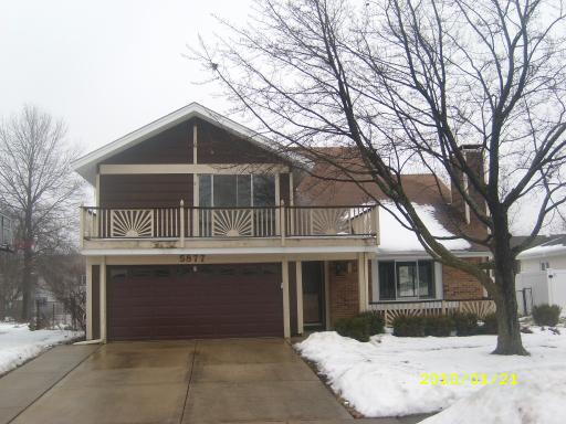 5877 E Andover Dr., Hanover Park, IL 60133