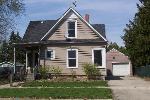 304 E Navaho St., Shabbona, IL 60550