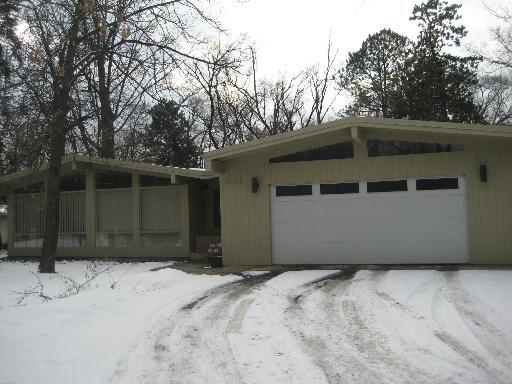 4142 Florence Ave., Downers Grove, IL 60515
