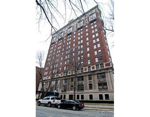 5000 N Marine Dr. #9B, Chicago, IL 60640
