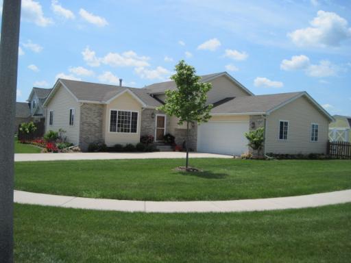 2582 Cobblestone Ct., Morris, IL 60450