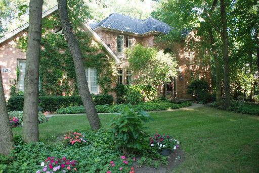 1218 Keim Tr., St. Charles, IL 60174