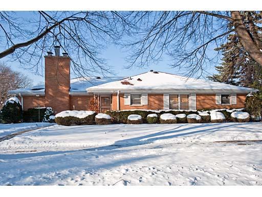 4500 W Concord Ln., Skokie, IL 60076