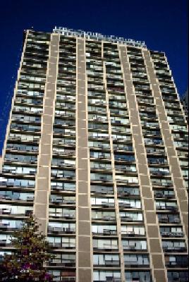 5733 N Sheridan Rd. #26A, Chicago, IL 60660