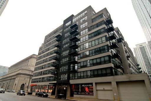 130 S Canal St. #9Q, Chicago, IL 60606