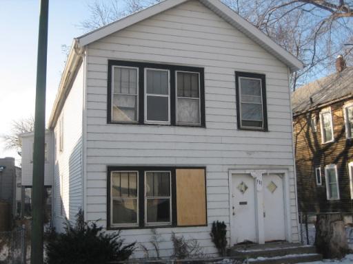 511 W Root St., Chicago, IL 60609