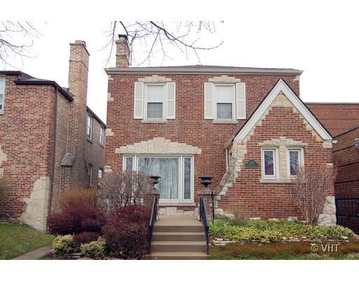 2852 W Fitch Ave., Chicago, IL 60645