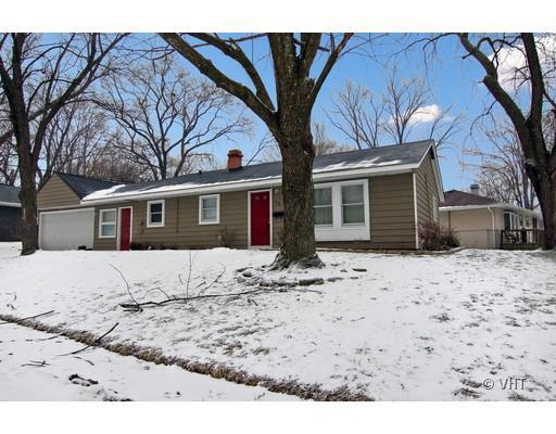 954 Osage Ct., Carpentersville, IL 60110