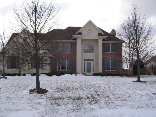 9370 Nicklaus Ln., Lakewood, IL 60014