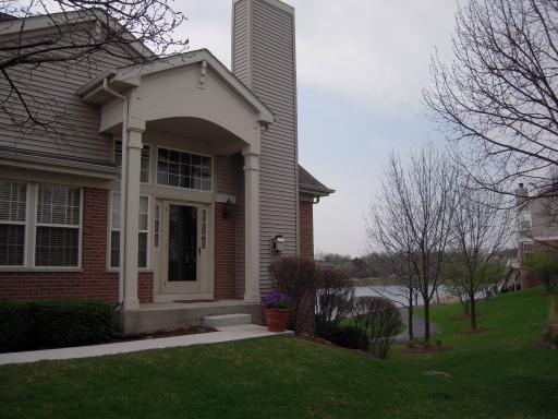 6136 Wingate Dr., Lisle, IL 60532