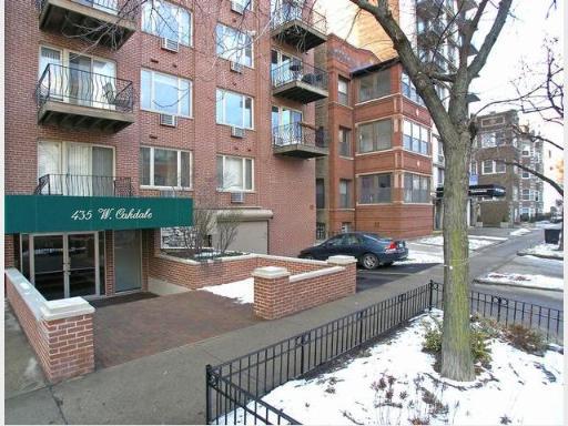 435 W Oakdale Ave. #3F, Chicago, IL 60657