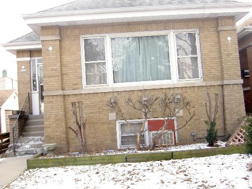 5215 W Nelson St., Chicago, IL 60641