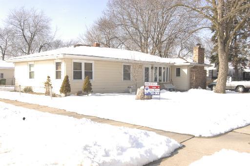 8848 S Merrimac Ave., Oak Lawn, IL 60453