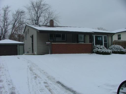 102 San Juan Rd., Carpentersville, IL 60110