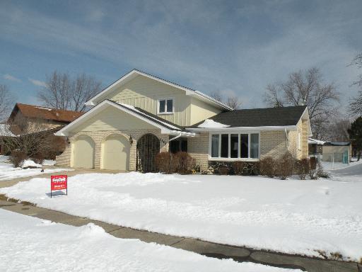 8448 Teakwood Ct., Orland Park, IL 60462