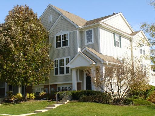 1164 Georgetown Way, Vernon Hills, IL 60061