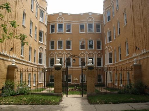 7405 N Hoyne Ave. #3, Chicago, IL 60645