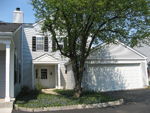 1037 Devonshire Ave., Naperville, IL 60540